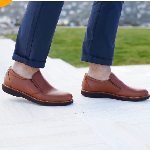 SAMUEL HUBBARD Men’s FREQUENT TRAVELER Whiskey Tan Leather Loafers Shoes Sz: 12 - Picture 1 of 16